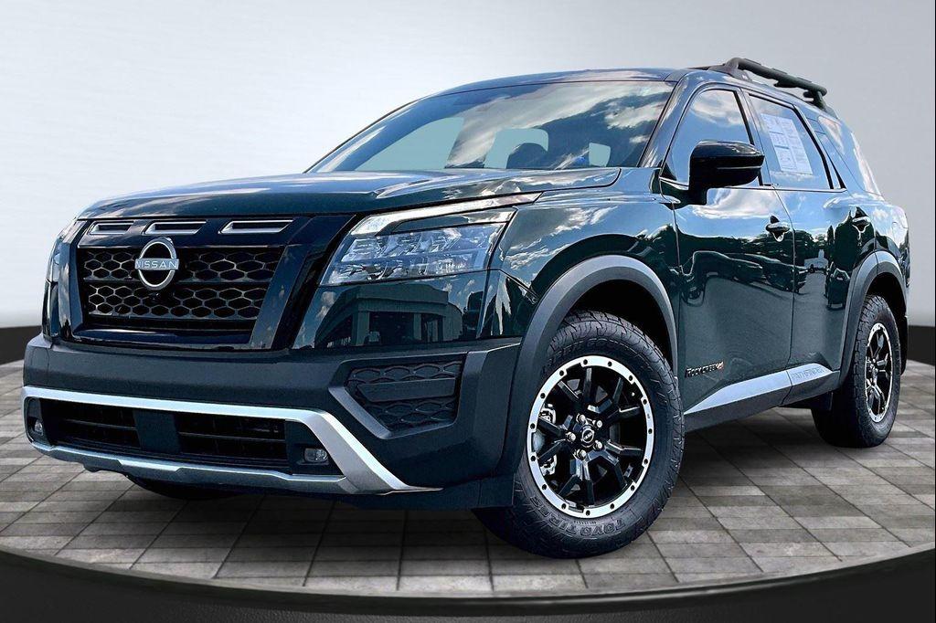 used 2025 Nissan Pathfinder car, priced at $39,991