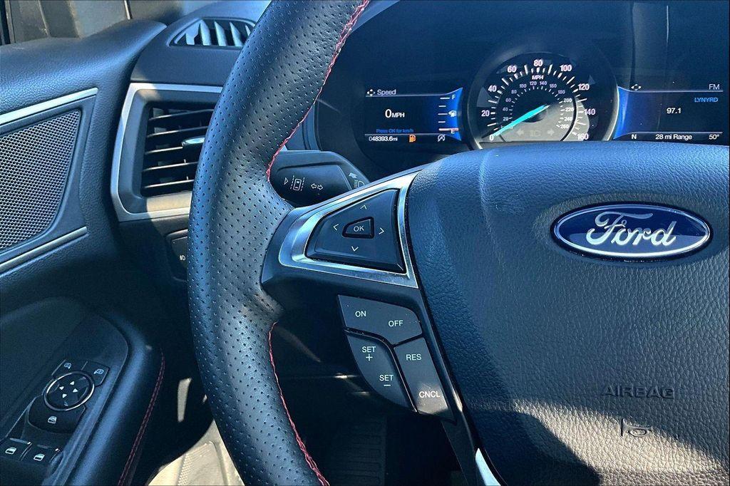 used 2022 Ford Edge car, priced at $25,991