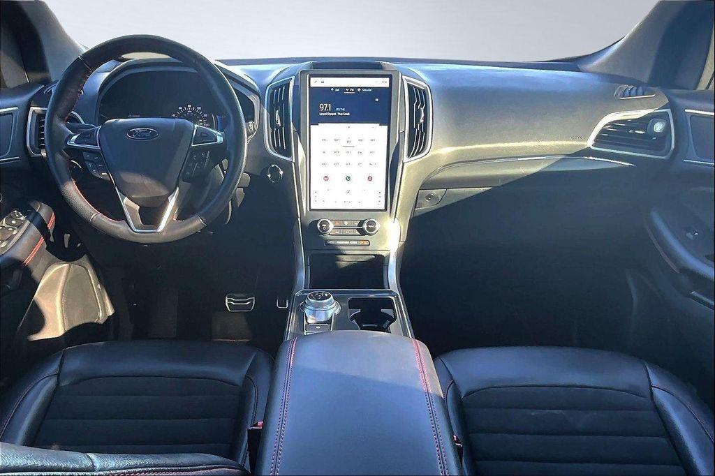 used 2022 Ford Edge car, priced at $25,991