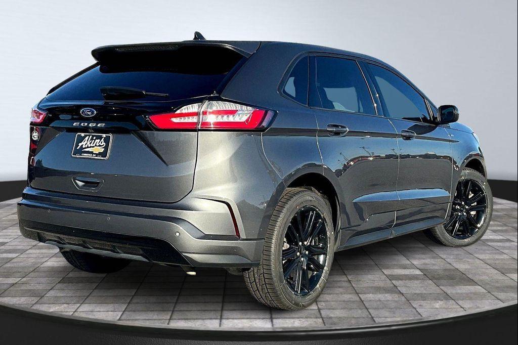 used 2022 Ford Edge car, priced at $25,991