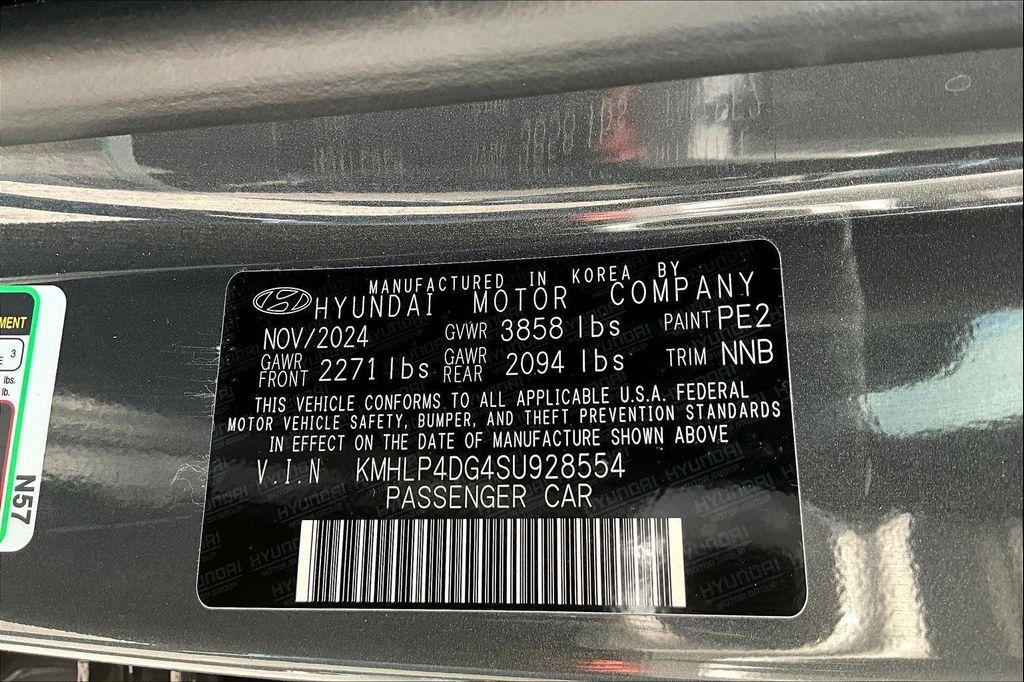 used 2025 Hyundai Elantra car, priced at $20,691