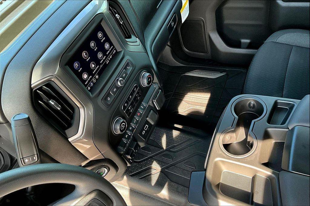 new 2025 Chevrolet Silverado 1500 car, priced at $43,905