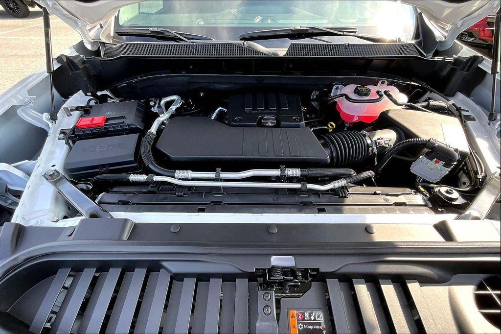 new 2025 Chevrolet Silverado 1500 car, priced at $43,905