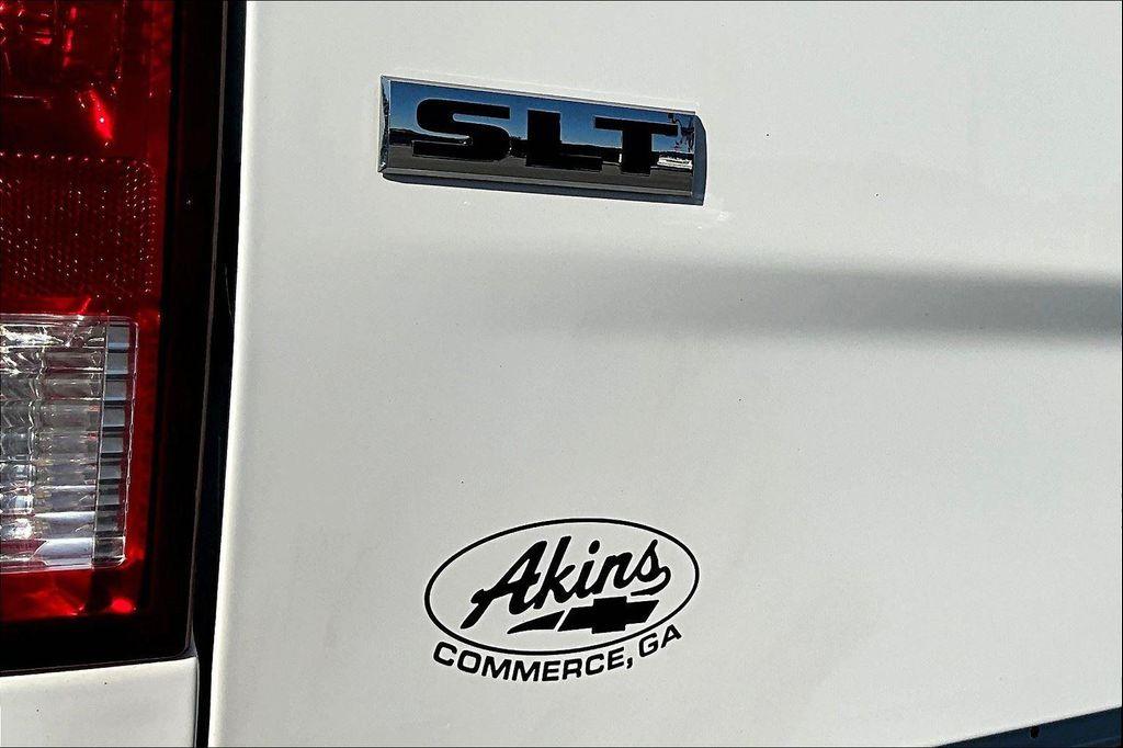 used 2023 Ram 1500 Classic car, priced at $25,991