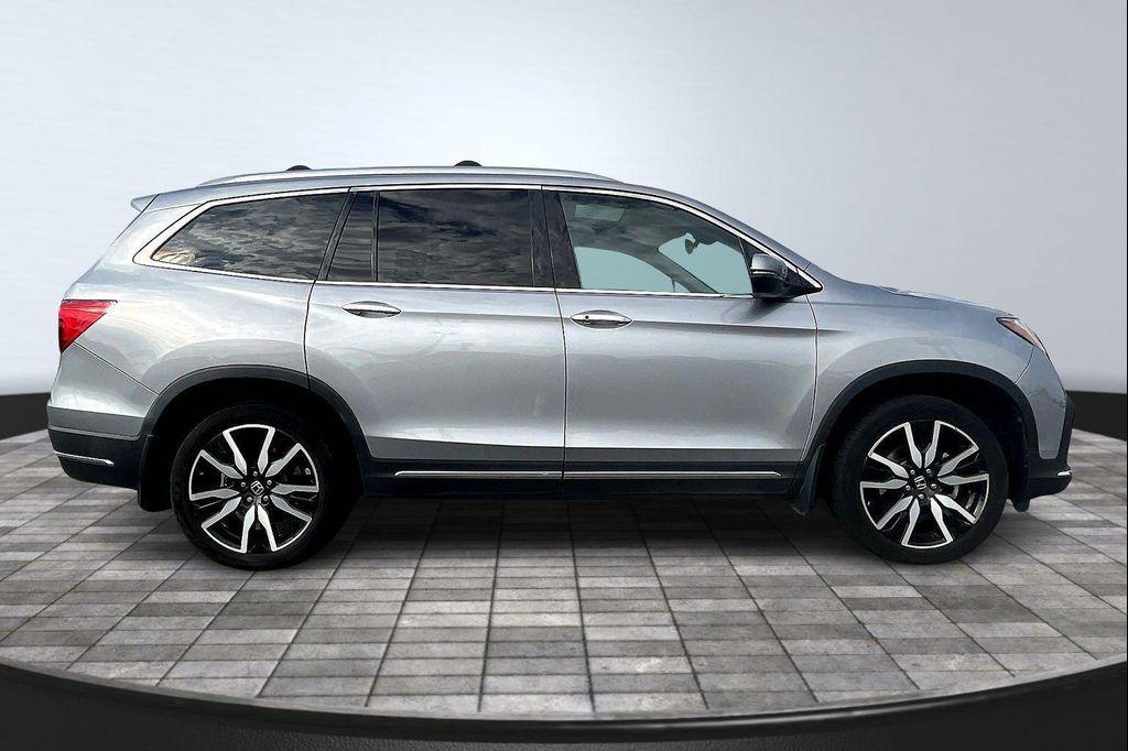 used 2019 Honda Pilot car, priced at $15,991
