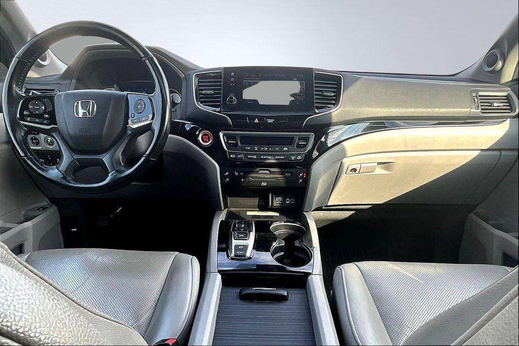 used 2019 Honda Pilot car, priced at $15,991