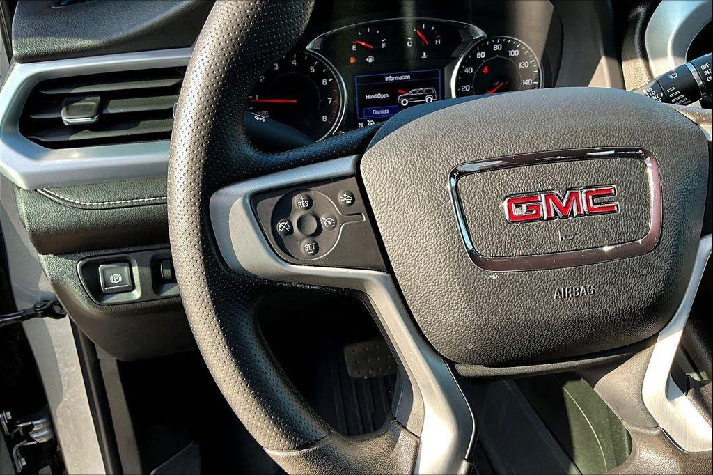 used 2023 GMC Acadia car, priced at $28,991