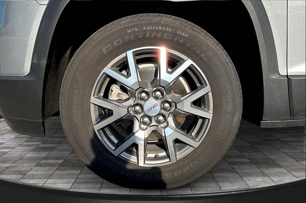 used 2023 GMC Acadia car, priced at $28,491