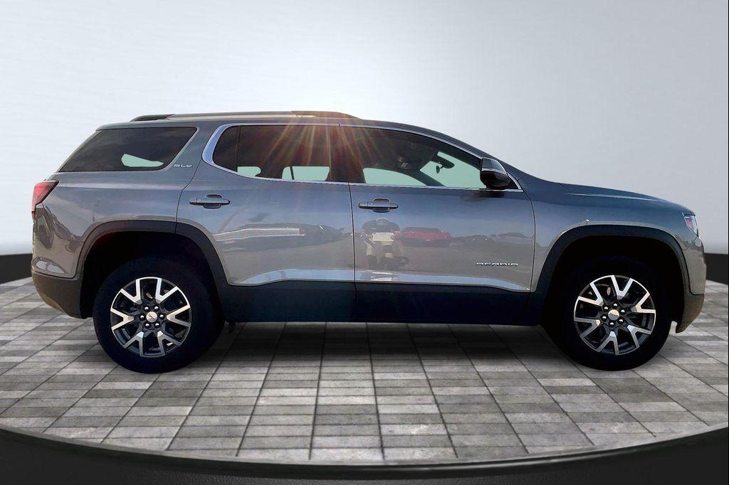 used 2023 GMC Acadia car, priced at $28,991