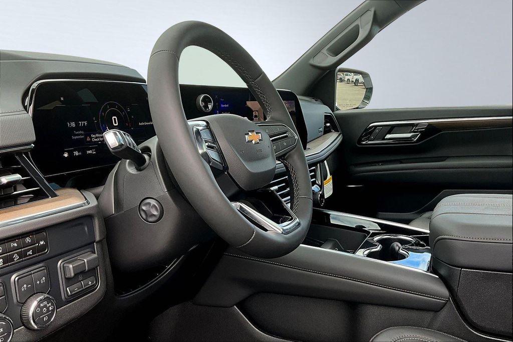 new 2025 Chevrolet Suburban car, priced at $91,269