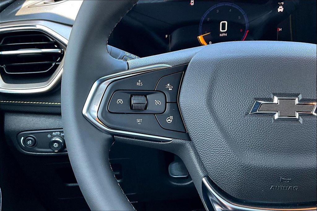 new 2025 Chevrolet TrailBlazer car, priced at $24,995