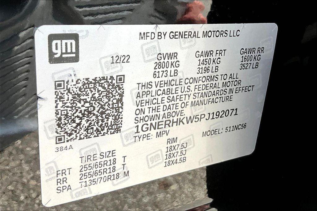 used 2023 Chevrolet Traverse car, priced at $28,991