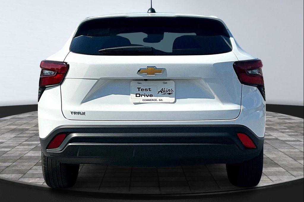 used 2025 Chevrolet Trax car, priced at $21,991