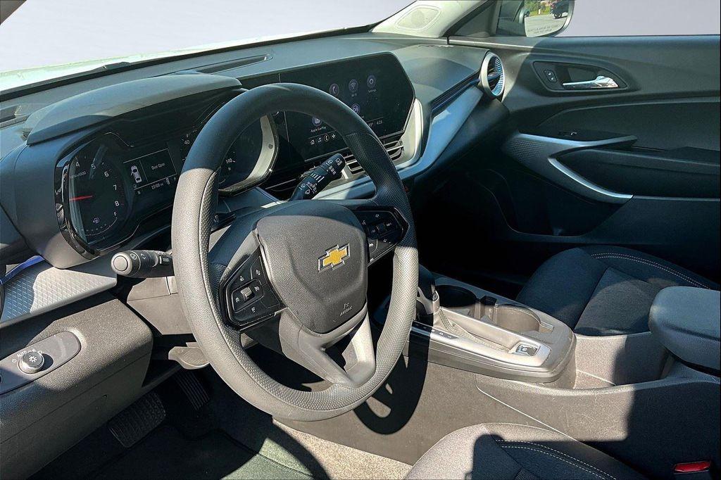 used 2025 Chevrolet Trax car, priced at $21,991