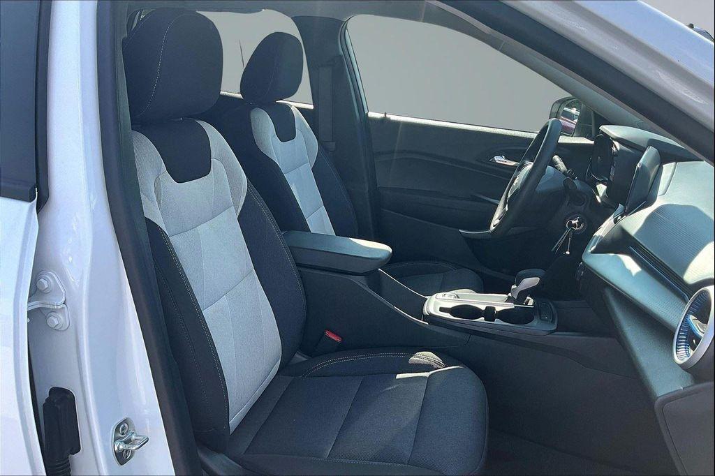 used 2025 Chevrolet Trax car, priced at $21,991