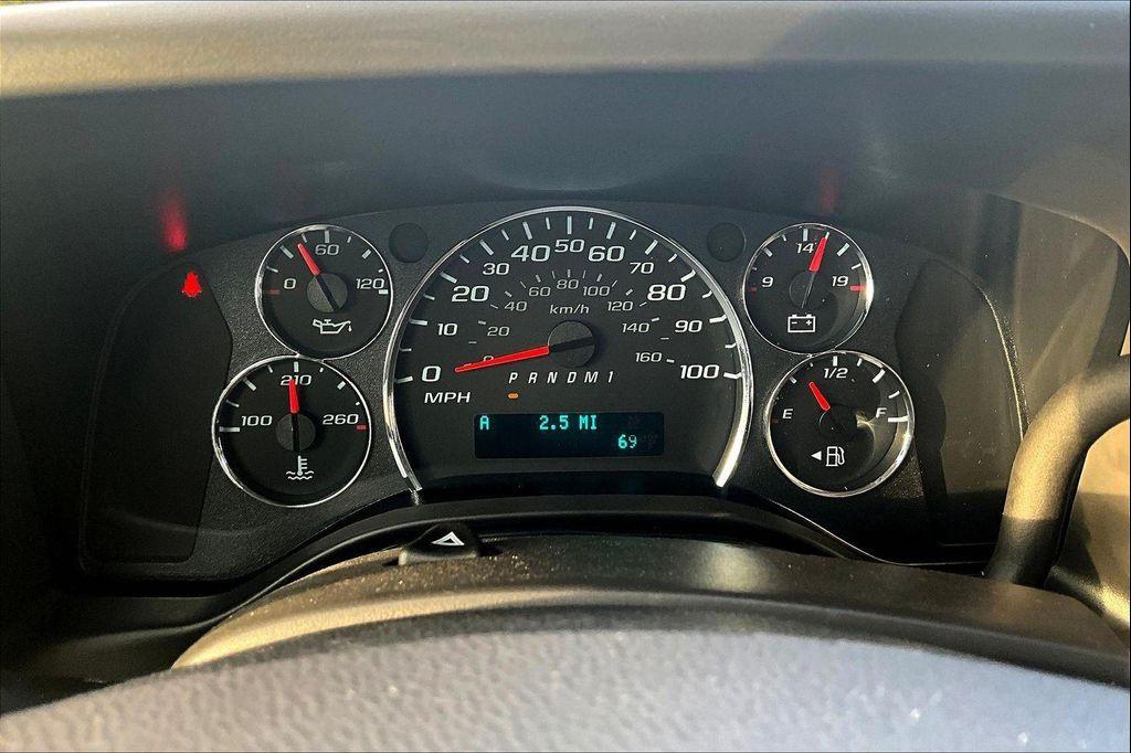 new 2025 Chevrolet Express 3500 car, priced at $49,717
