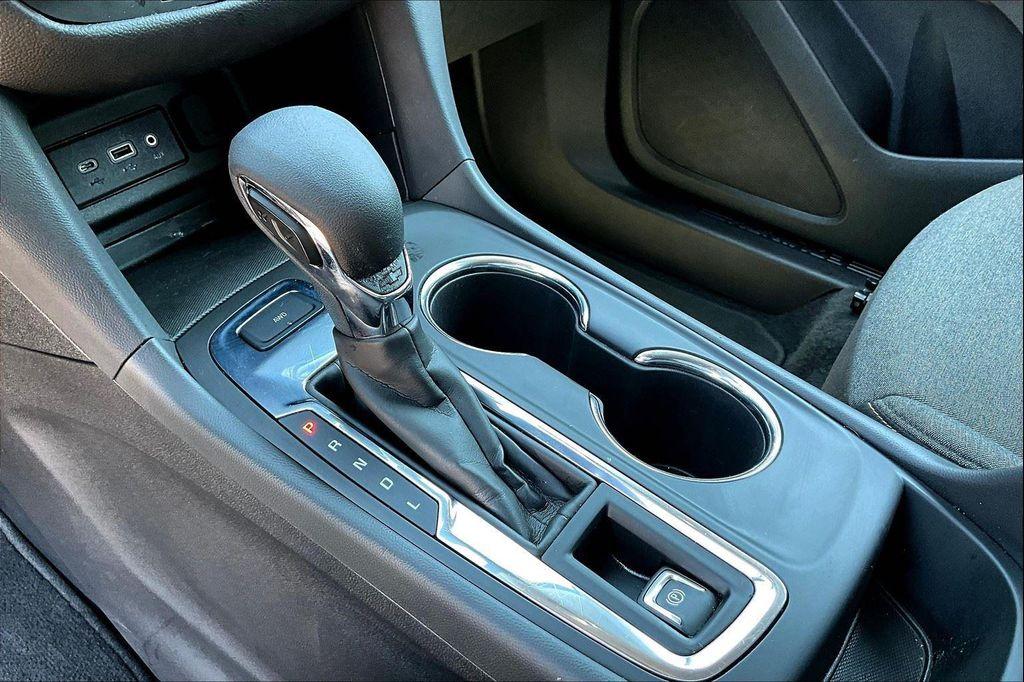 used 2023 Chevrolet Equinox car, priced at $19,991