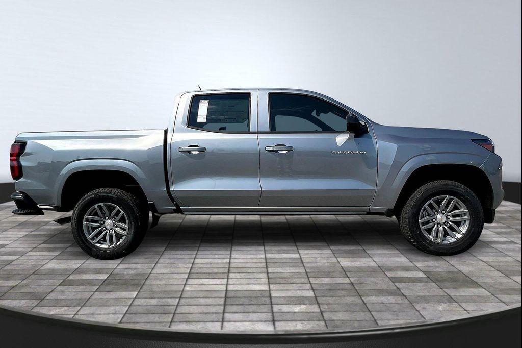 new 2026 Chevrolet Colorado car, priced at $37,729