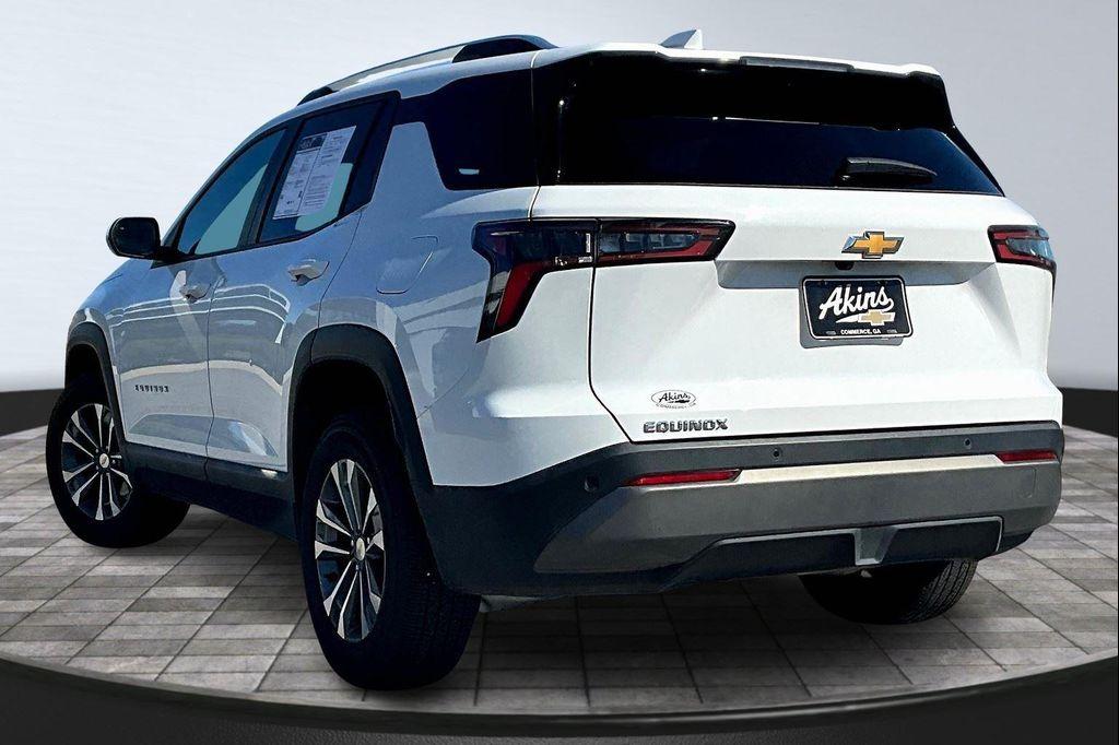 used 2025 Chevrolet Equinox car, priced at $26,991