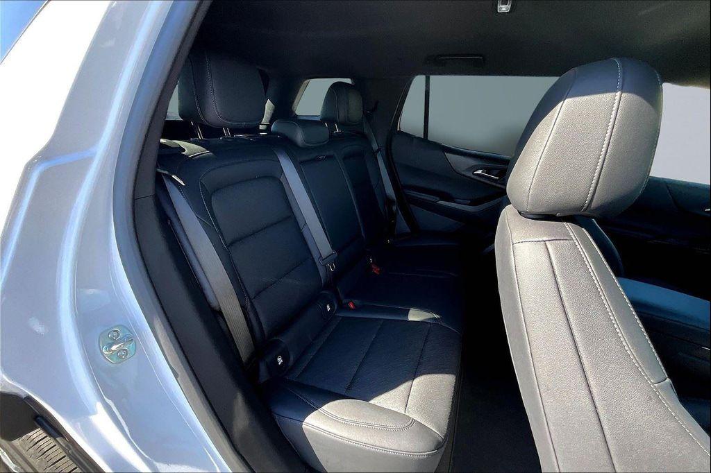 used 2025 Chevrolet Equinox car, priced at $26,991