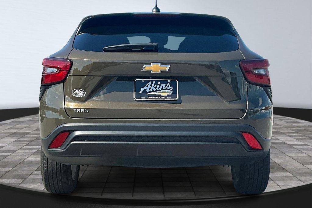 used 2024 Chevrolet Trax car, priced at $19,991