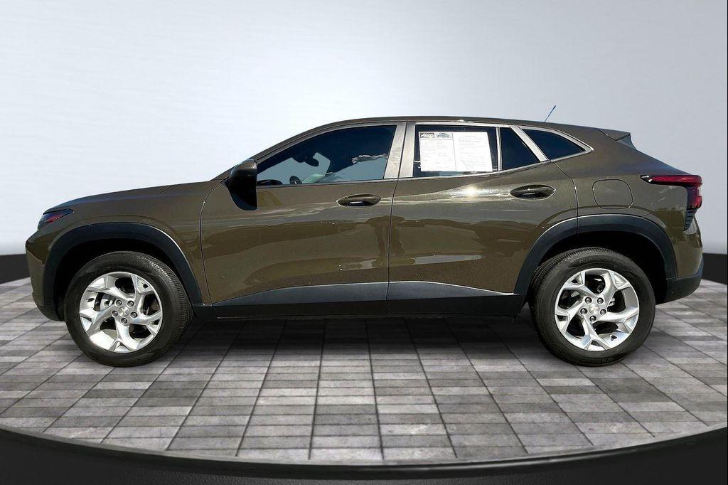 used 2024 Chevrolet Trax car, priced at $19,991