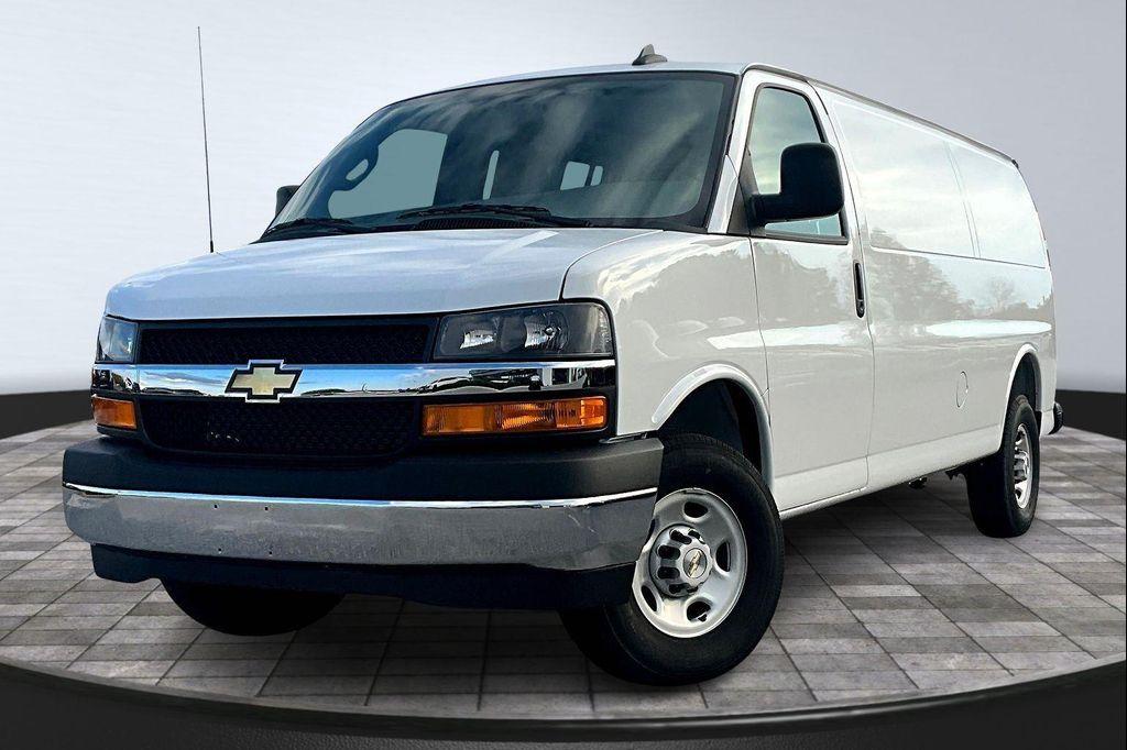 new 2025 Chevrolet Express 3500 car, priced at $49,717