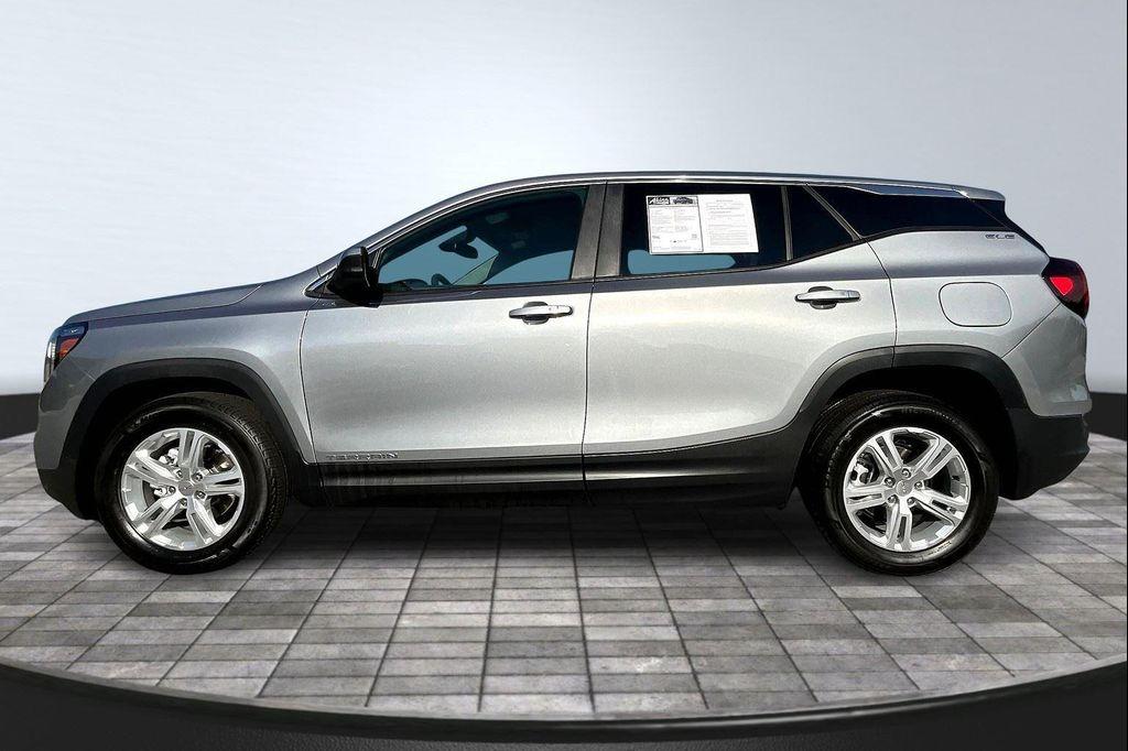 used 2024 GMC Terrain car, priced at $21,991