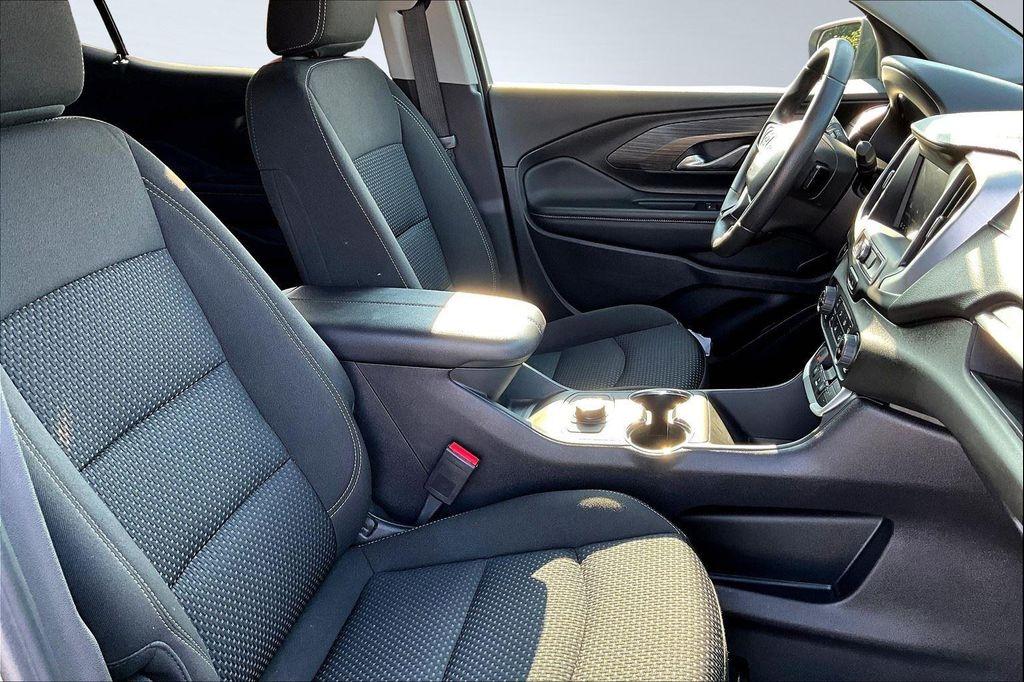 used 2024 GMC Terrain car, priced at $21,991