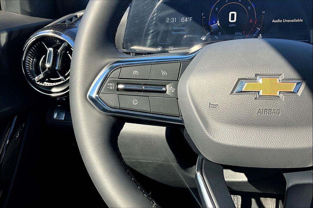 new 2026 Chevrolet Equinox car, priced at $30,334