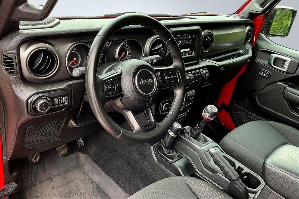 used 2022 Jeep Gladiator car, priced at $26,491