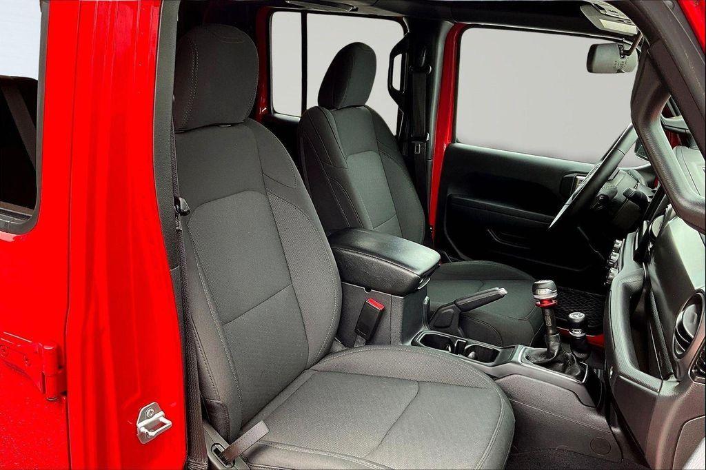 used 2022 Jeep Gladiator car, priced at $26,491