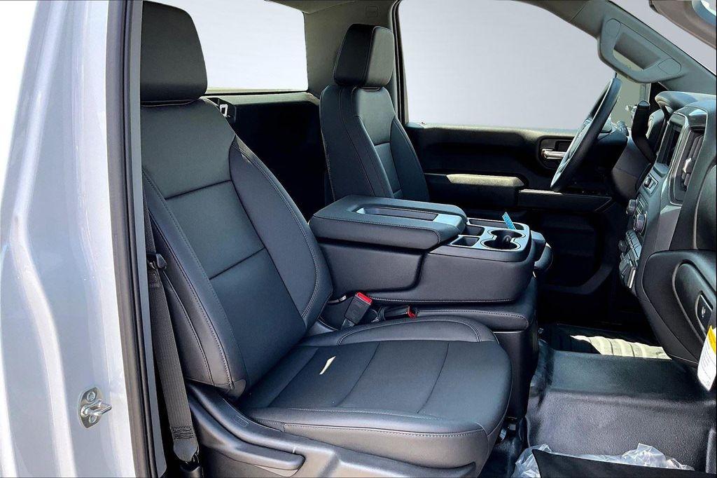 new 2025 Chevrolet Silverado 3500 car, priced at $74,178