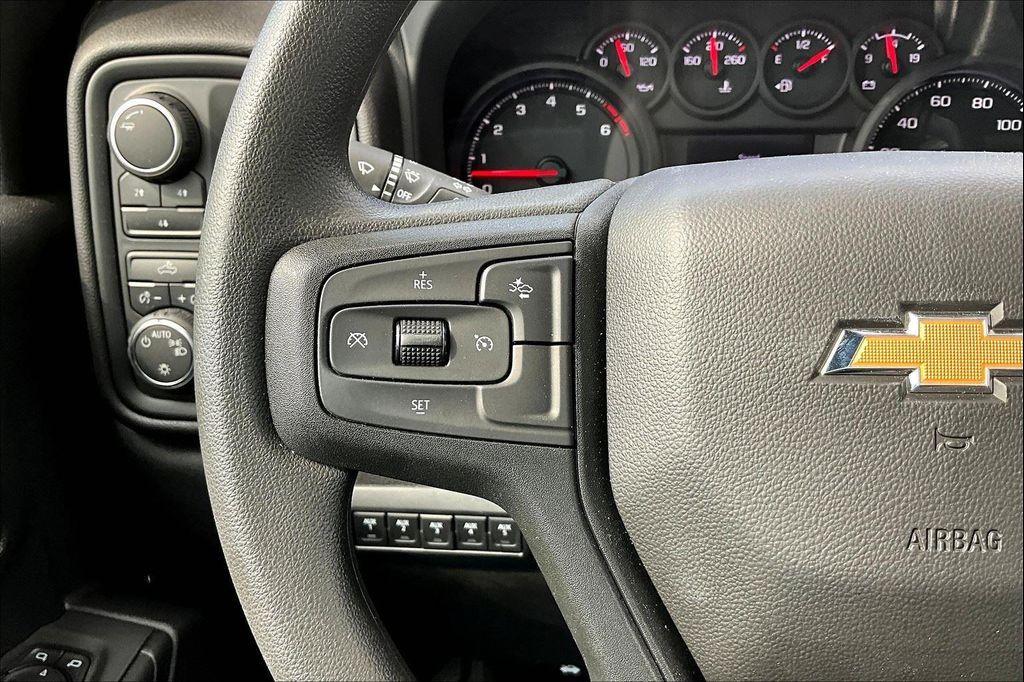 new 2025 Chevrolet Silverado 2500 car, priced at $50,129