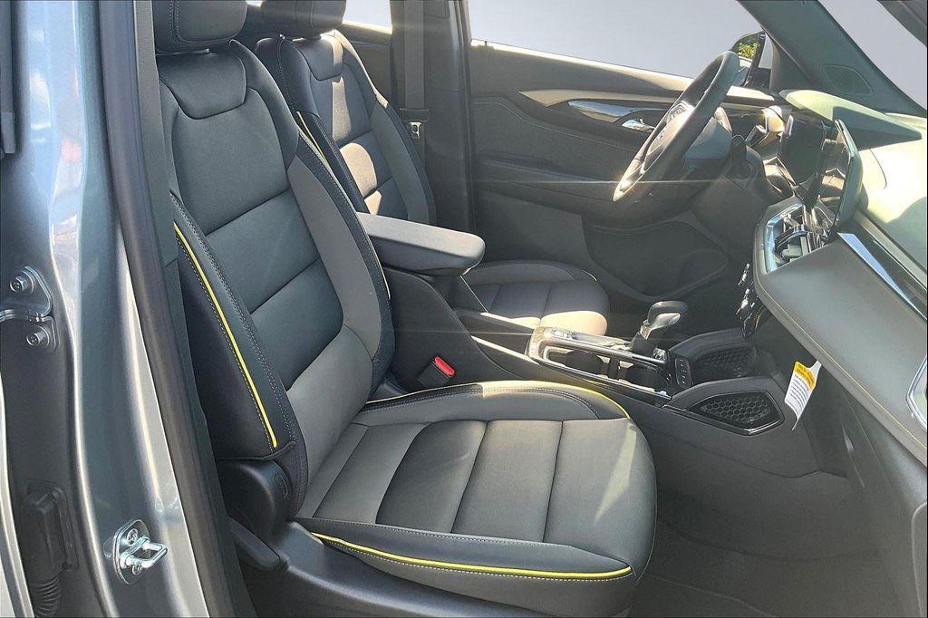 new 2026 Chevrolet TrailBlazer car, priced at $26,585