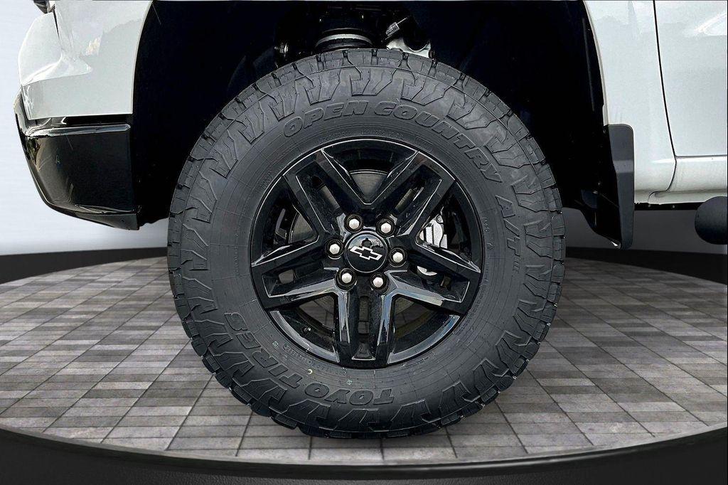 new 2025 Chevrolet Silverado 1500 car, priced at $56,525