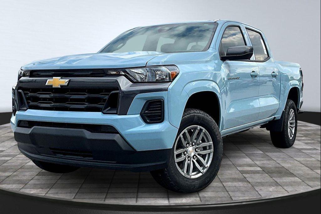 new 2025 Chevrolet Colorado car, priced at $35,208