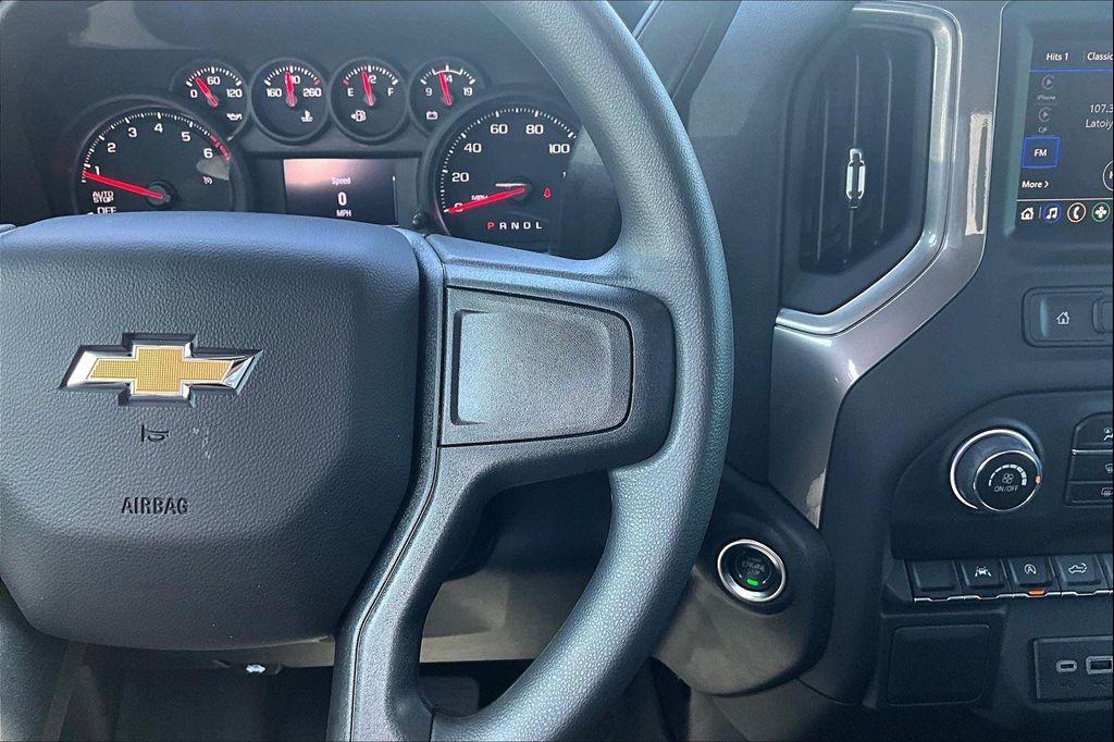 new 2025 Chevrolet Silverado 1500 car, priced at $43,395