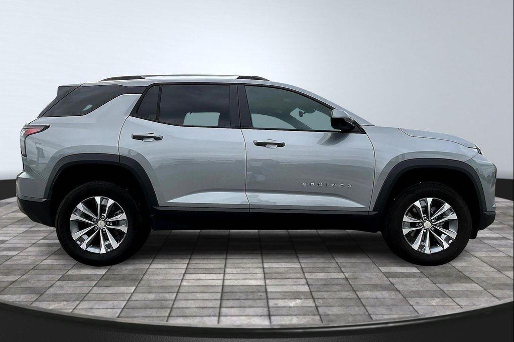 used 2025 Chevrolet Equinox car, priced at $24,991
