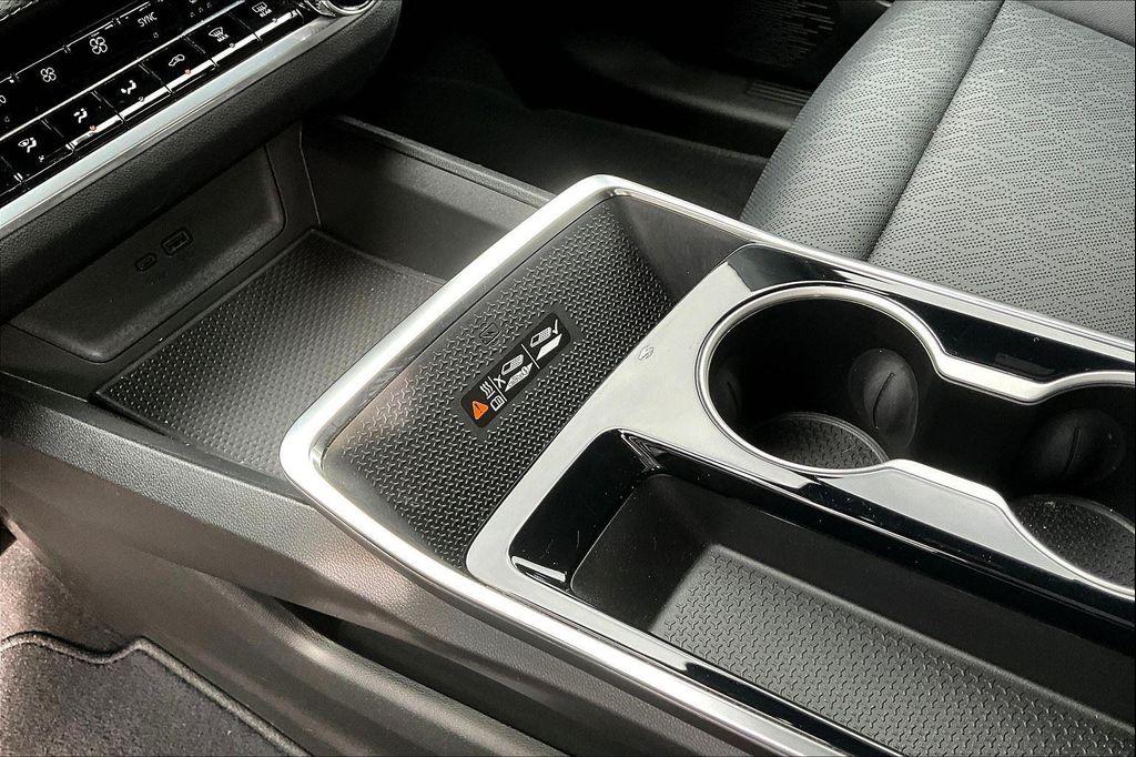 used 2025 Chevrolet Equinox car, priced at $24,991