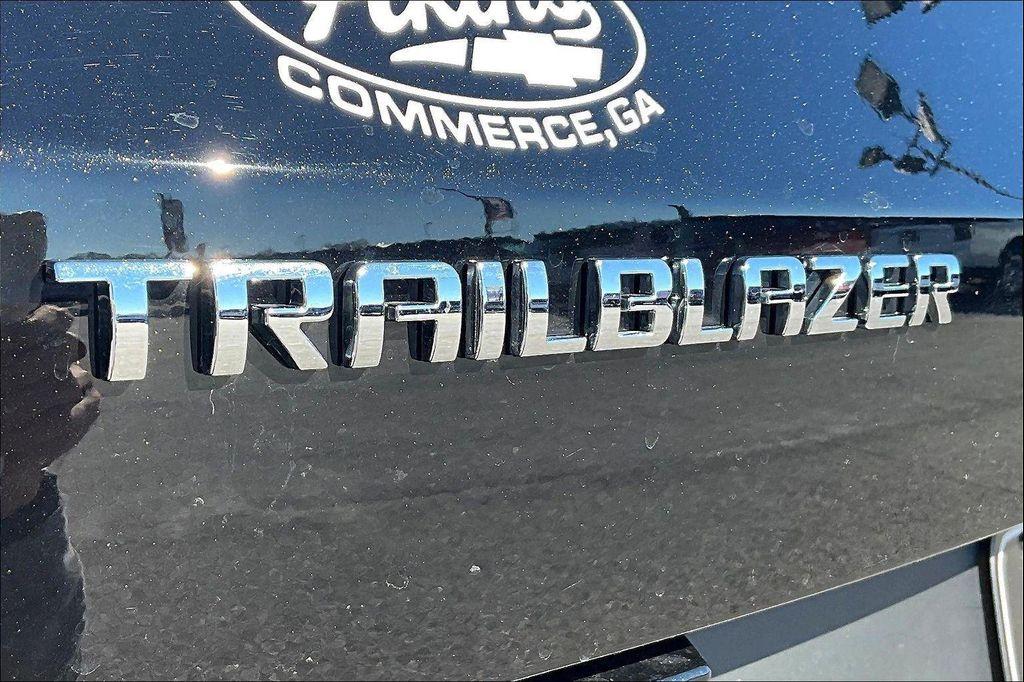 new 2025 Chevrolet TrailBlazer car, priced at $25,374