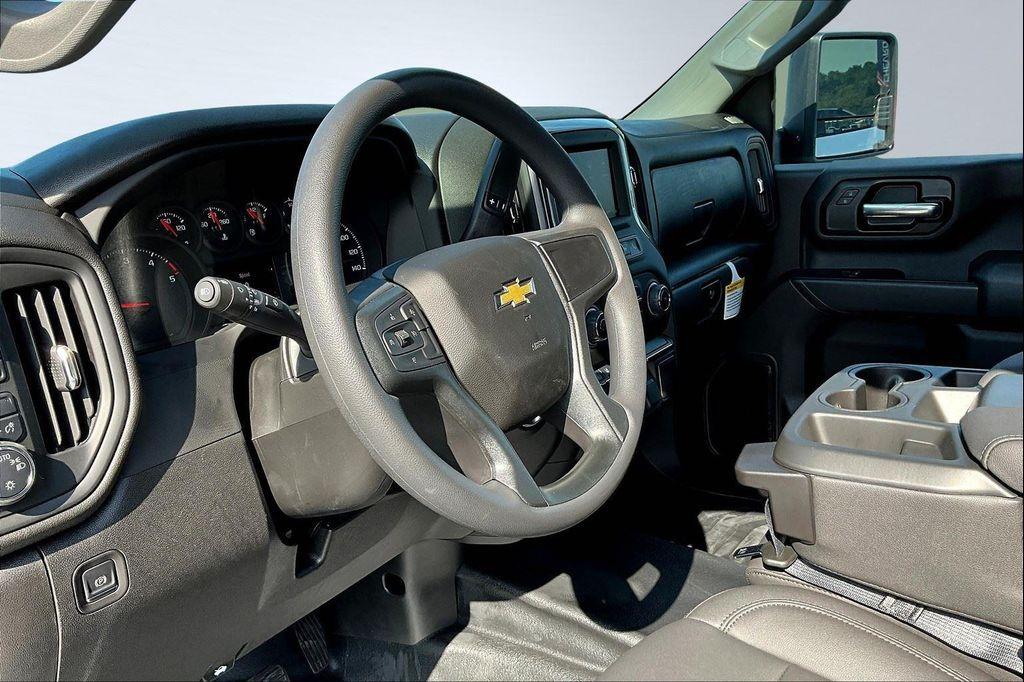 new 2025 Chevrolet Silverado 3500 car, priced at $72,788