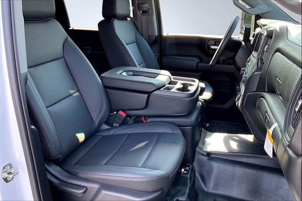 new 2025 Chevrolet Silverado 3500 car, priced at $72,788