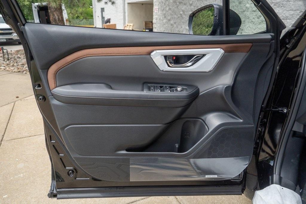 new 2025 Subaru Forester car, priced at $40,285