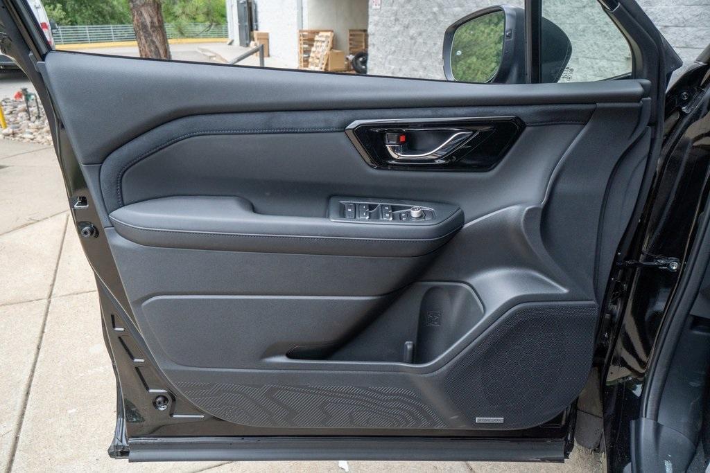 new 2025 Subaru Forester car, priced at $38,062
