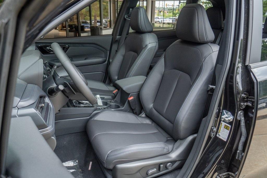 new 2025 Subaru Forester car, priced at $38,062