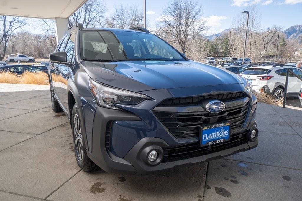 new 2025 Subaru Outback car