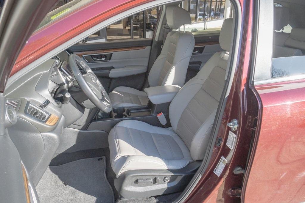 used 2018 Honda CR-V car, priced at $23,900