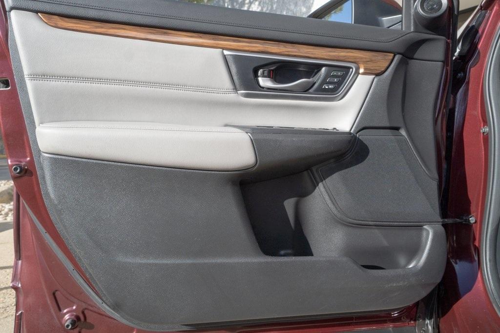 used 2018 Honda CR-V car, priced at $23,900