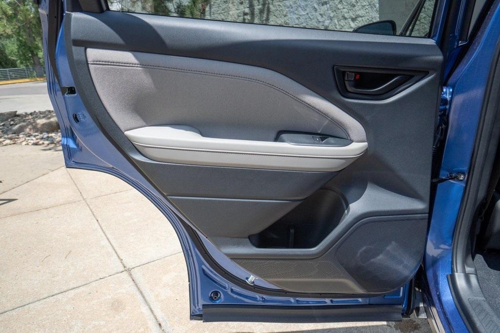 new 2025 Subaru Forester Hybrid car, priced at $39,084